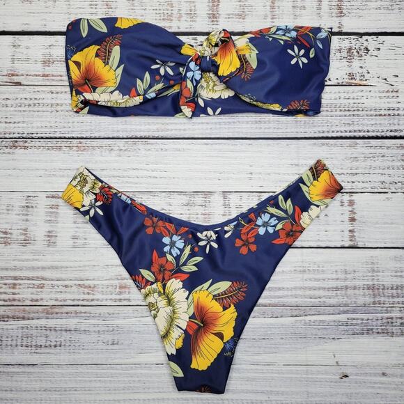 Zaful Bikini Swimsuit Bandeau Top Thong Bottom Navy Floral | Medium / US 6 - Picture 3 of 6